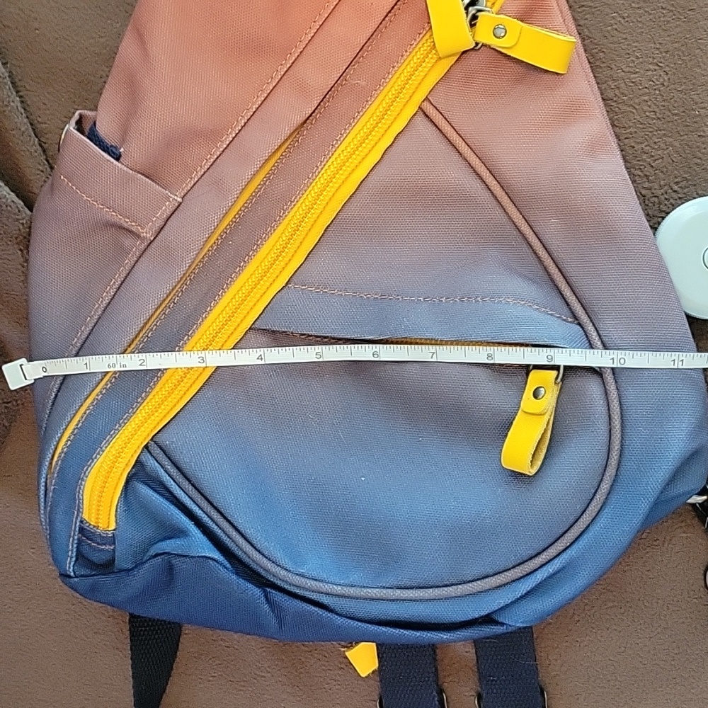 Sling/Backpack - Picture 10 of 12